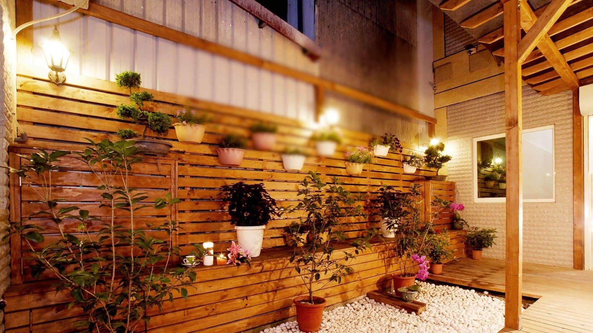 花蓮歐洲之星民宿 文創園區旁 鄰香榭大道 名產街 近東大門夜市 太平洋公園 杰西廣場 مدينة هوالين المظهر الخارجي الصورة
